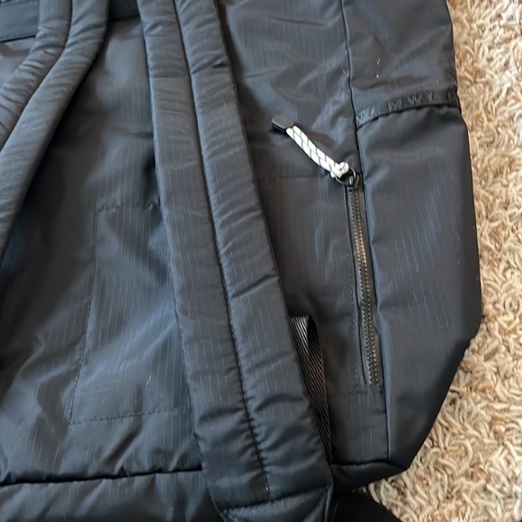Madewell The MWL (Re)Sourced Ripstop Nylon Backpack NWT Black - Picture 7 of 13